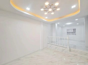 หมู่บ้านแพรมาพร คลอง 4 ติดถนนรังสิต-นครนายก เดินทางโคตรสะดวก ใกล้จุดขึ้น-ลงมอเตอร์เวย์เพียงนิดเดียว เชื่อมต่อเข้าเมืองหรือไปสายอีสานได้ง่ายสุดๆ บ้านทำเลดีแบบนี้หายาก นัดชมบ้านล่วงหน้าโทรเลย