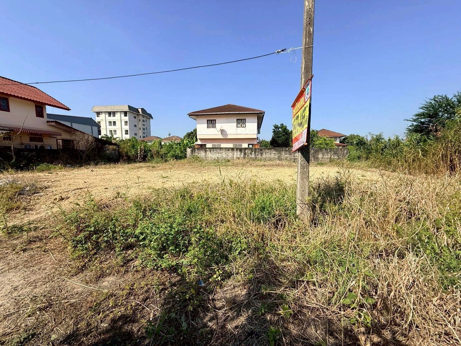 ขายด่วนที่ดินใกล้มหิดล 103 ตรว ถมแล้วทั้งแปลง ซ.สหพร 51 อ.พุทธมณฑล จ.นครปฐม