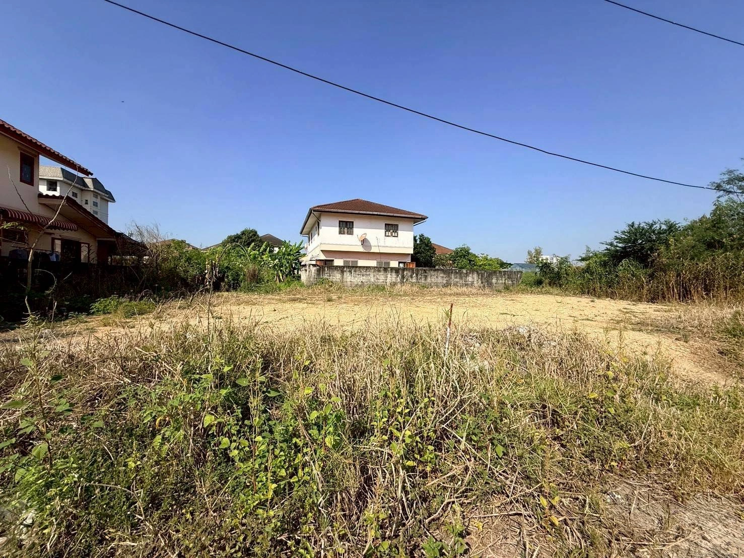 ขายด่วนที่ดินใกล้มหิดล 103 ตรว ถมแล้วทั้งแปลง ซ.สหพร 51 อ.พุทธมณฑล จ.นครปฐม