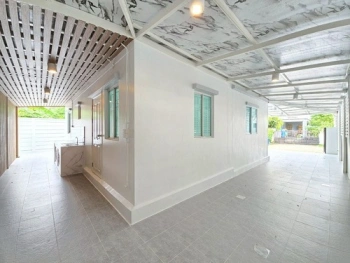 บ้านเดี่ยว พฤกษาวิลเลจ 35 บ้านรีโนเวทใหม่ หลังท้ายซอยเนื้อที่ 58 ตร.ว. ฟังก์ชั่นบ้าน 4 ห้องนอน 2 ห้องน้ำ สำหรับครอบครัวใหญ่ในทำเลคุณภาพ บ้านเดี่ยวรีโนเวทใหม่  ตอบโจทย์ทั้งความสะดวกสบายและคุณภาพชีวิต พร้อมเข้าอยู่ บนทำเลคลองหลวง คลอง 3