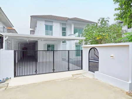 บ้านเดี่ยว พฤกษาวิลเลจ 35 บ้านรีโนเวทใหม่ หลังท้ายซอยเนื้อที่ 58 ตร.ว. ฟังก์ชั่นบ้าน 4 ห้องนอน 2 ห้องน้ำ สำหรับครอบครัวใหญ่ในทำเลคุณภาพ บ้านเดี่ยวรีโนเวทใหม่  ตอบโจทย์ทั้งความสะดวกสบายและคุณภาพชีวิต พร้อมเข้าอยู่ บนทำเลคลองหลวง คลอง 3