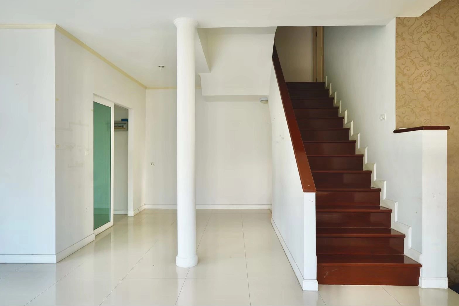 บ้านเดี่ยวศุภาลัย วิลล์ (หลักสี่-ดอนเมือง) 3 ห้องนอน 3 ห้องน้ำ 2 ที่จอด 2 โถงอเนกประสงค์ และห้องแม่บ้าน