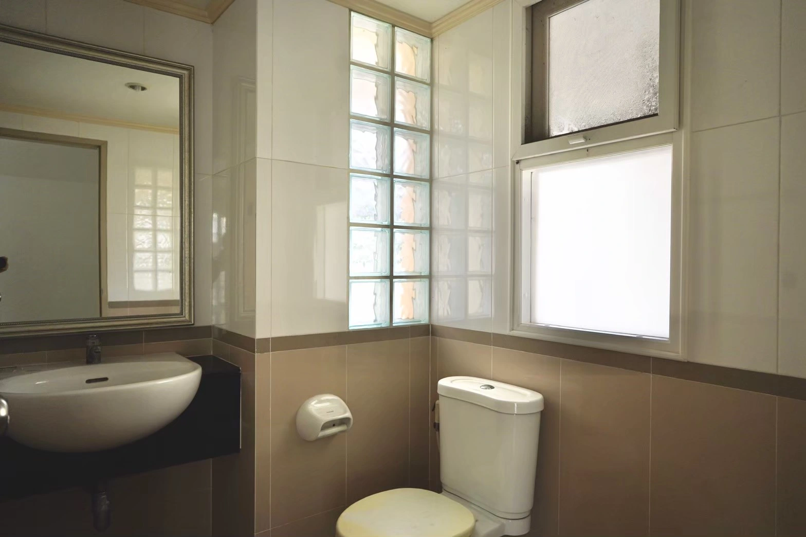 บ้านเดี่ยวศุภาลัย วิลล์ (หลักสี่-ดอนเมือง) 3 ห้องนอน 3 ห้องน้ำ 2 ที่จอด 2 โถงอเนกประสงค์ และห้องแม่บ้าน