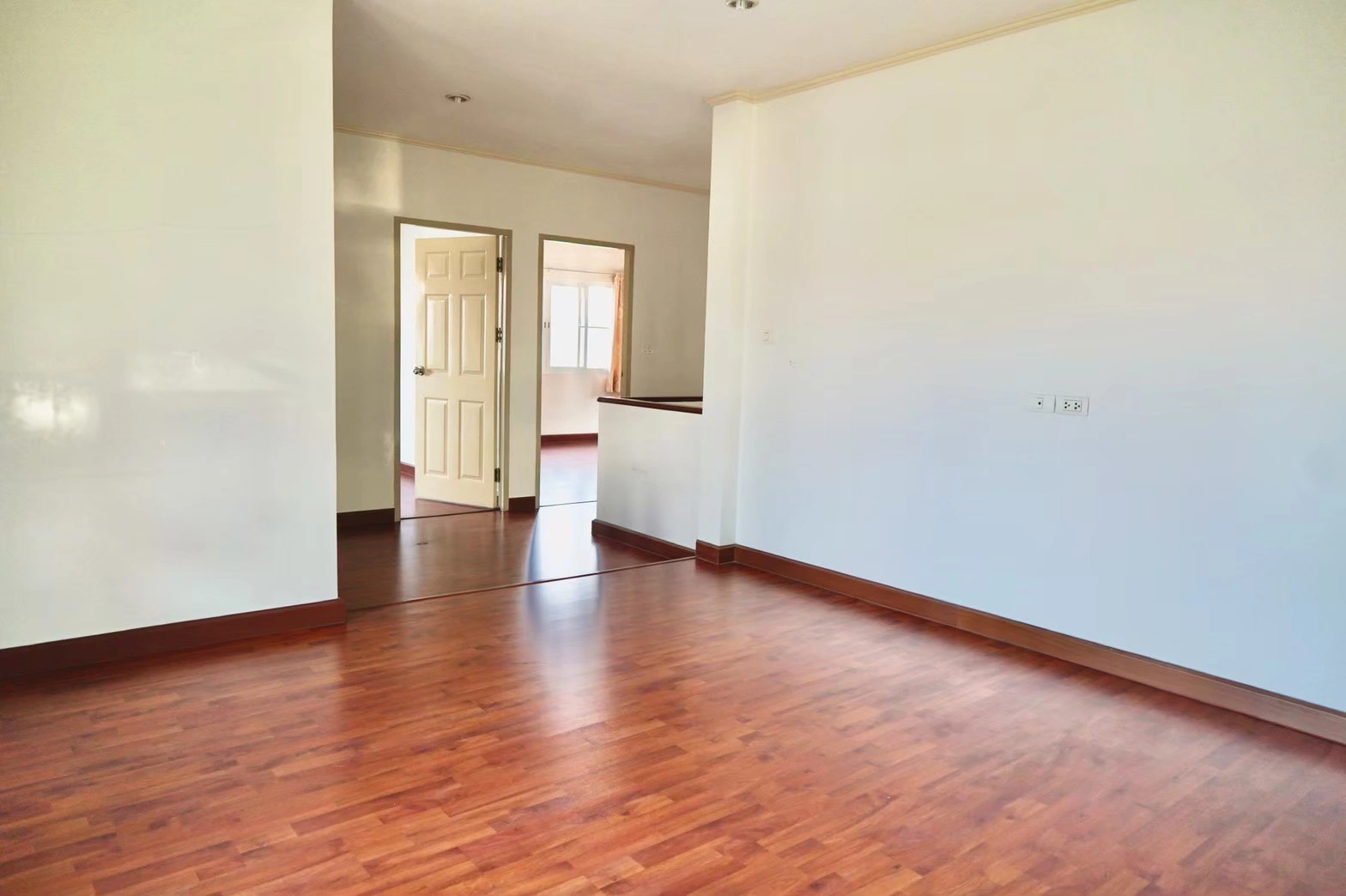 บ้านเดี่ยวศุภาลัย วิลล์ (หลักสี่-ดอนเมือง) 3 ห้องนอน 3 ห้องน้ำ 2 ที่จอด 2 โถงอเนกประสงค์ และห้องแม่บ้าน