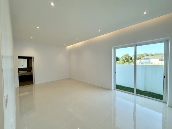 พูลวิลล่าโมเดิร์น 3 ห้องนอน 3.5 ห้องน้ำ สระเกลือส่วนตัว ในหัวหิน ใกล้ Black Mountain และรร.นานาชาติ โทร 0823664757