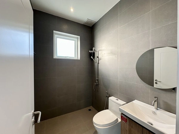 พูลวิลล่าโมเดิร์น 3 ห้องนอน 3.5 ห้องน้ำ สระเกลือส่วนตัว ในหัวหิน ใกล้ Black Mountain และรร.นานาชาติ โทร 0823664757