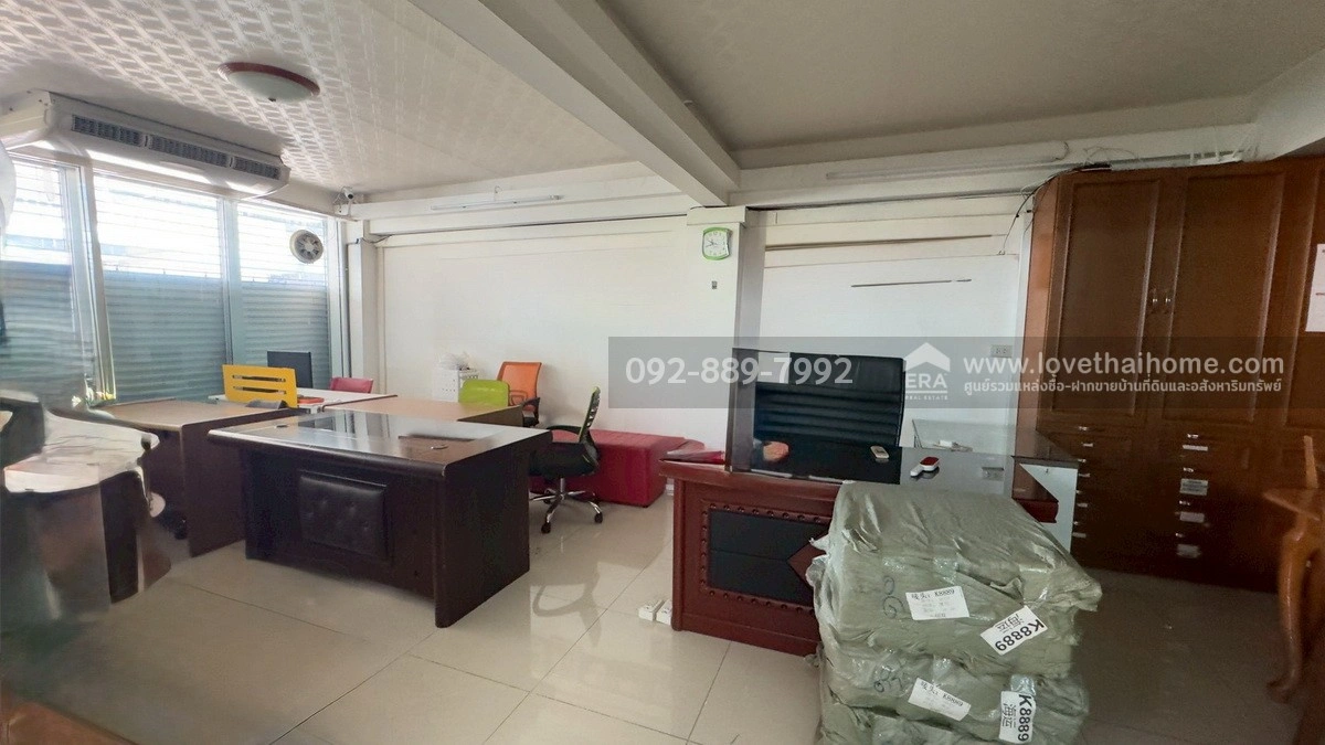 ขายตึกแถว 5 ชั้น หมู่บ้านอมรชัย2 ถนนพระราม2 ซอย34 มีทั้งหมด 4 คูหา พื้นที่ 80.4 ตรว. ราคาถูก ขายเพียง 16 ล้านบาท ใกล้เซ็นทรัล พระราม2