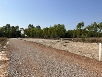 ขายที่ดินใกล้สี่แยกราชภัฏสกลนคร