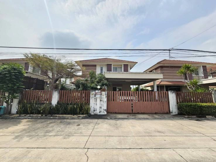 ขายบ้านเดี่ยวพร้อมอยู่ หมู่บ้านแฟมิลี่ซิตี้โฮม2 นาป่า ชลบุรี