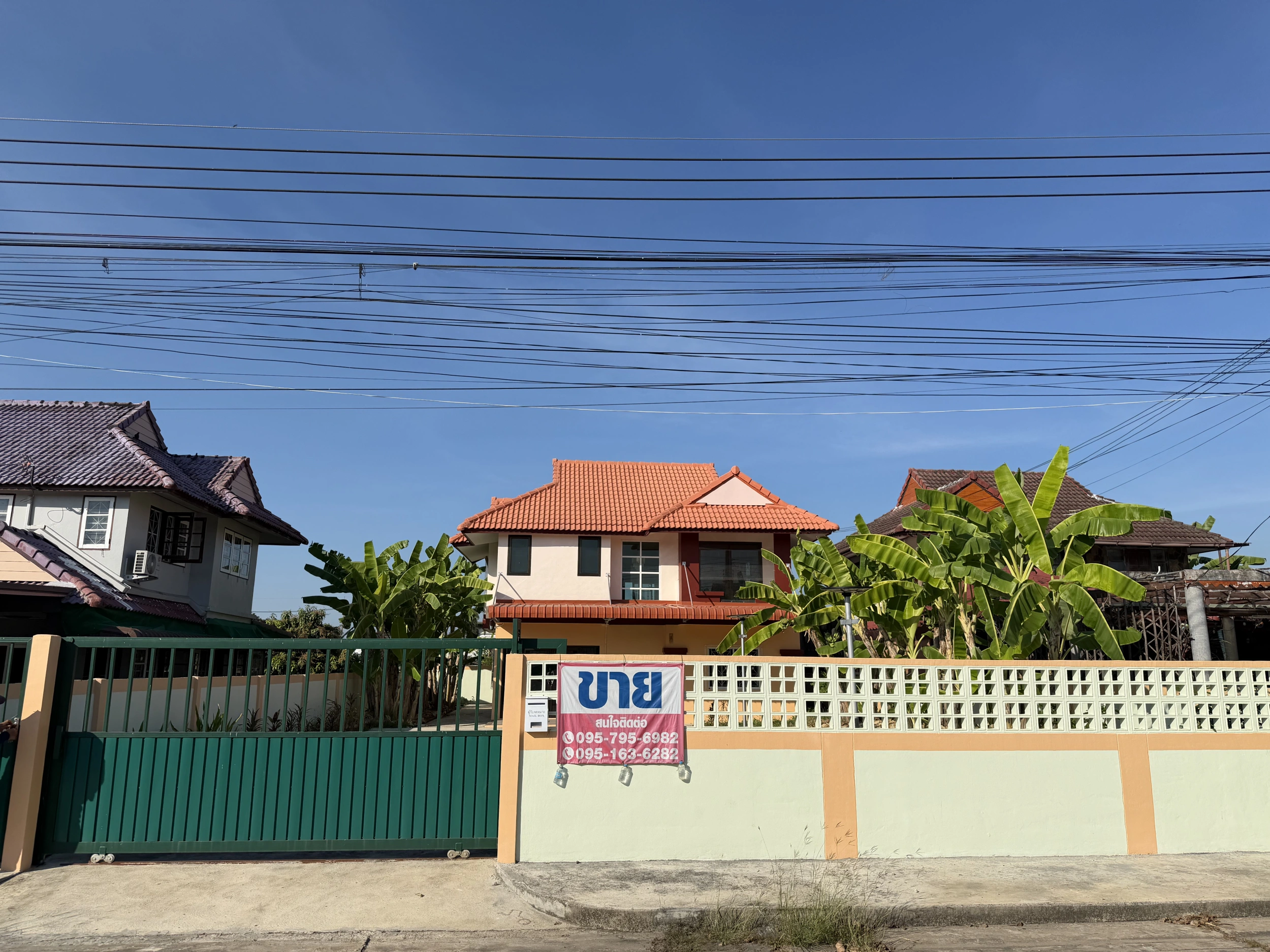 ขาย บ้านเดี่ยว 2 ชั้น 103 ตร.ว. หมู่บ้านสินสมบูรณ์ ลำลูกกา คลอง 8 [พร้อมอยู่]