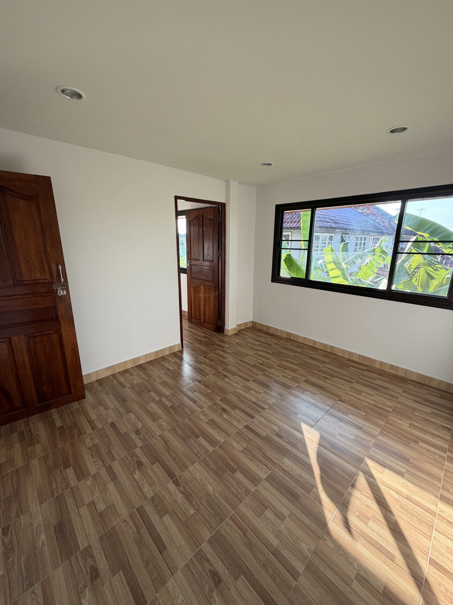 ขาย บ้านเดี่ยว 2 ชั้น 103 ตร.ว. หมู่บ้านสินสมบูรณ์ ลำลูกกา คลอง 8 [พร้อมอยู่]