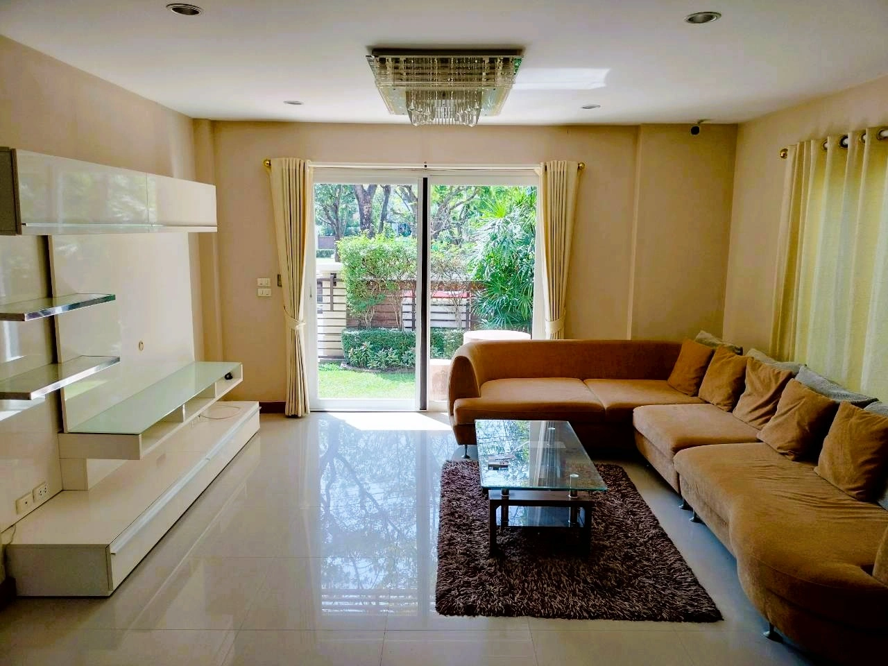 💢🚩บ้านเดี่ยว 73 ตร.ว ติดสวน ทำเลดี 🏠 คาซ่าวิลล์ บางนา สุวรรณภูมิ