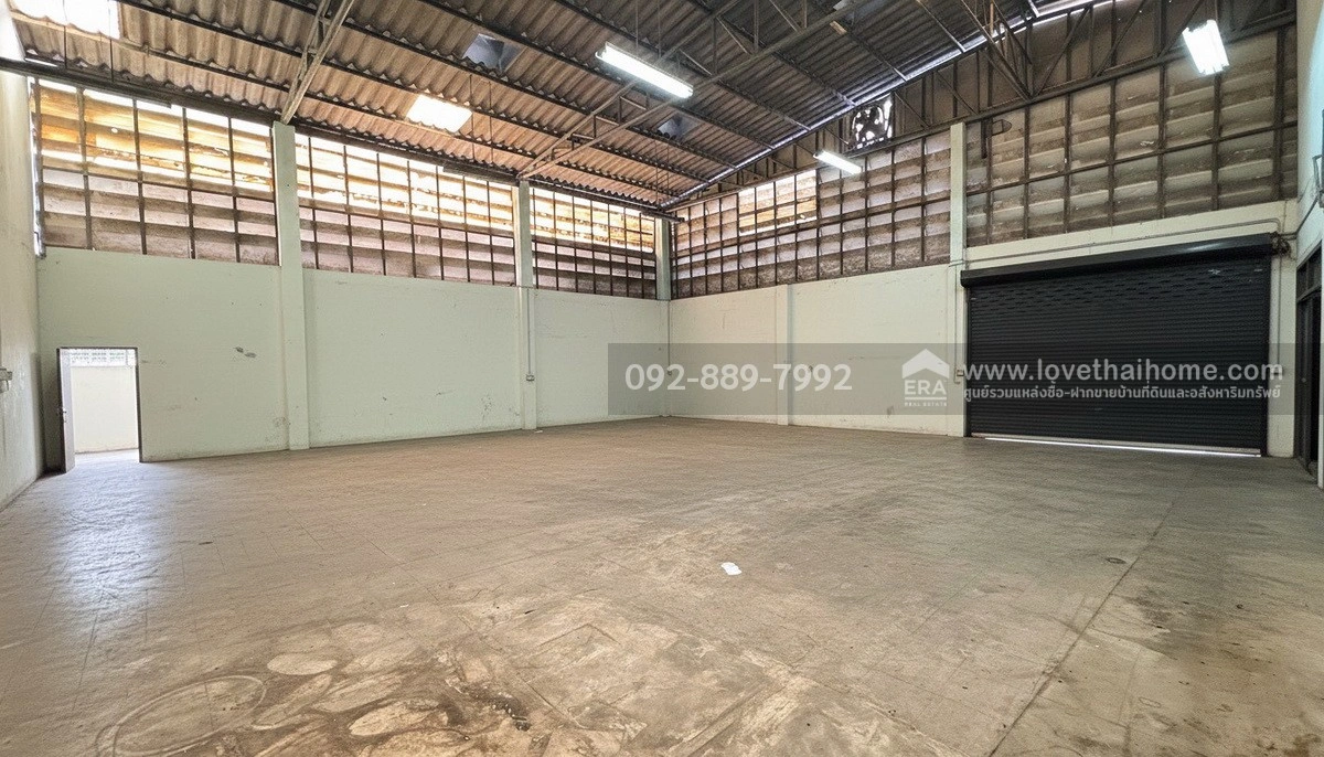 ขายที่ดิน ถนนลาดพร้าว80 ซอย22 พื้นที่ 100 ตารางวา พร้อมสิ่งปลูกสร้างบ้าน 2 ชั้น ขายเพียง 14 ล้านบาท ใกล้รถไฟฟ้าสายสีเหลือง สถานีลาดพร้าว71