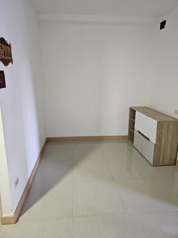 ขายด่วน บ้านทาวเฮ้าส์ หมู่บ้านศิวาลัย บางสมัคร บางปะกง ฉะเชิงเทรา สภาพใหม่ เนื้อที่ 42 ตรว. โทร 0632359638