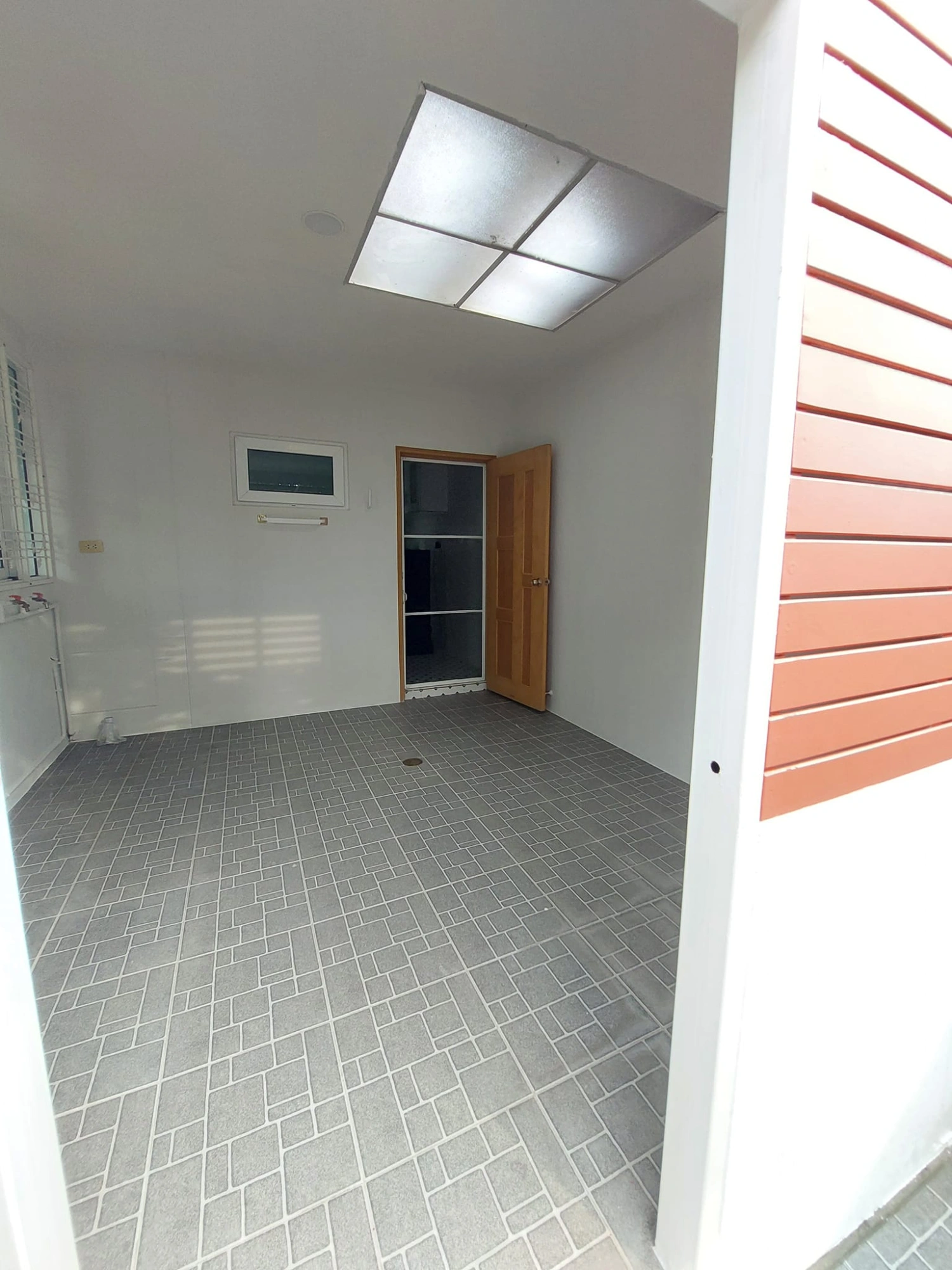 ขายบ้านเดี่ยว 2 ขั้น หมู่บ้านอลิชา (สุขสวัสดิ์-ประชาอุทิศ) ซอยประชาอุทิศ 131 เจ้าของขายเอง