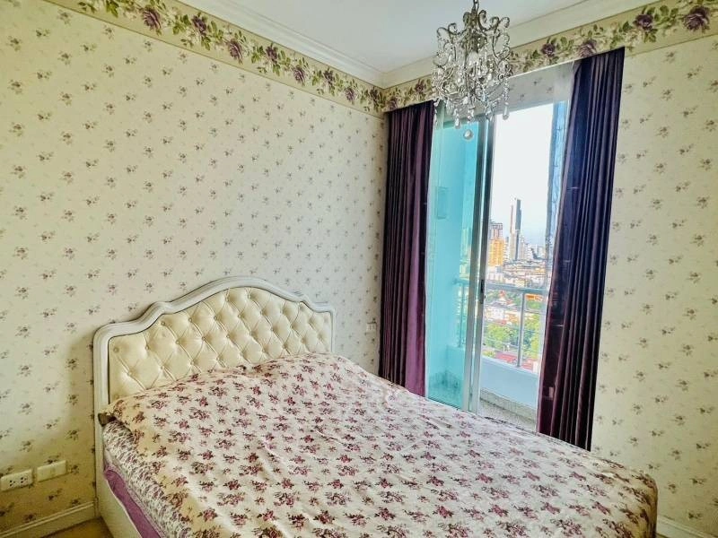 ขาย คอนโดริมน้ำ อยู่ในห้องก็เห็นวิวแม่น้ำได้ คอนโดศุภาลัย ริเวอร์เพลส