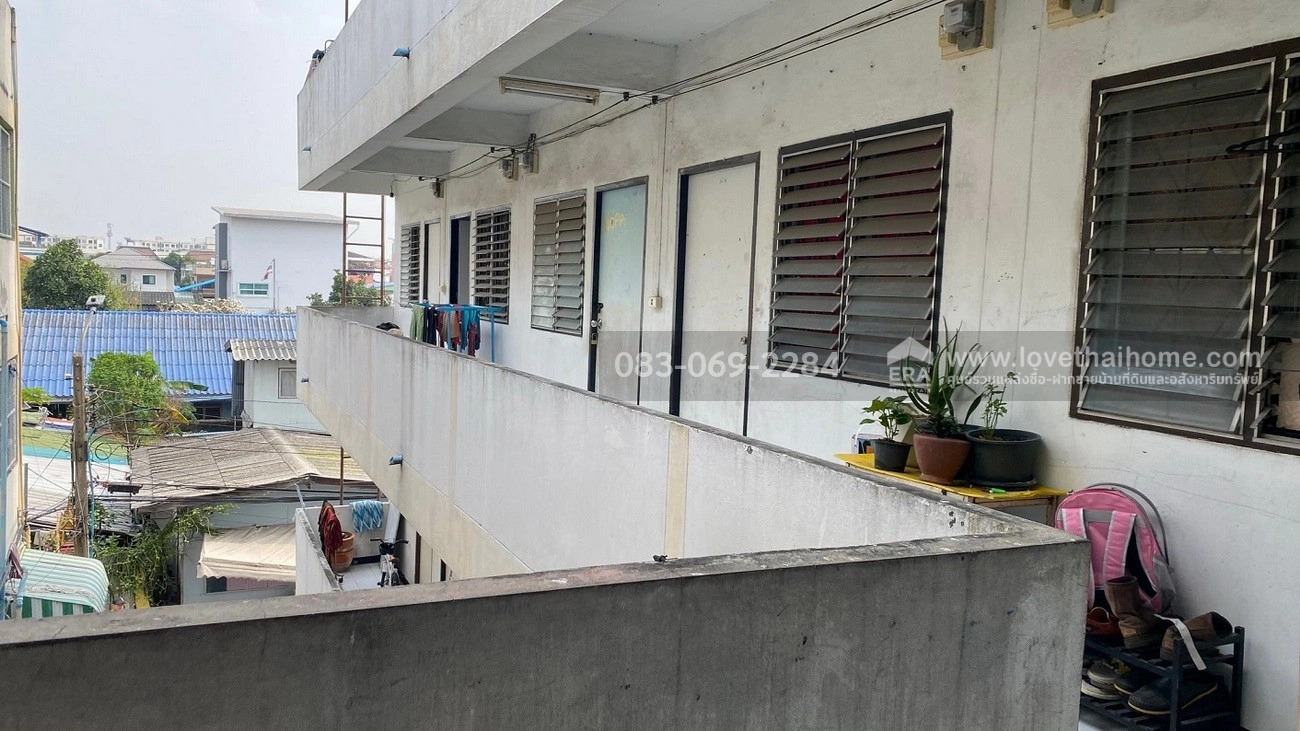 ขายหอพัก ด่านสำโรง38 สุขุมวิท113 เข้าซอยเพียง 100 เมตร พื้นที่128ตร.วา ราคา17ล้าน ใกล้รถไฟฟ้า 2 สาย เหมาะสำหรับนักลงทุนปล่อยเช่าระยะยาว