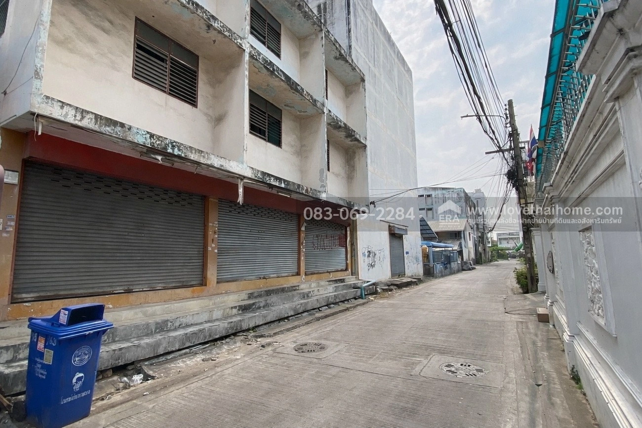 ขายหอพัก ด่านสำโรง38 สุขุมวิท113 เข้าซอยเพียง 100 เมตร พื้นที่128ตร.วา ราคา17ล้าน ใกล้รถไฟฟ้า 2 สาย เหมาะสำหรับนักลงทุนปล่อยเช่าระยะยาว