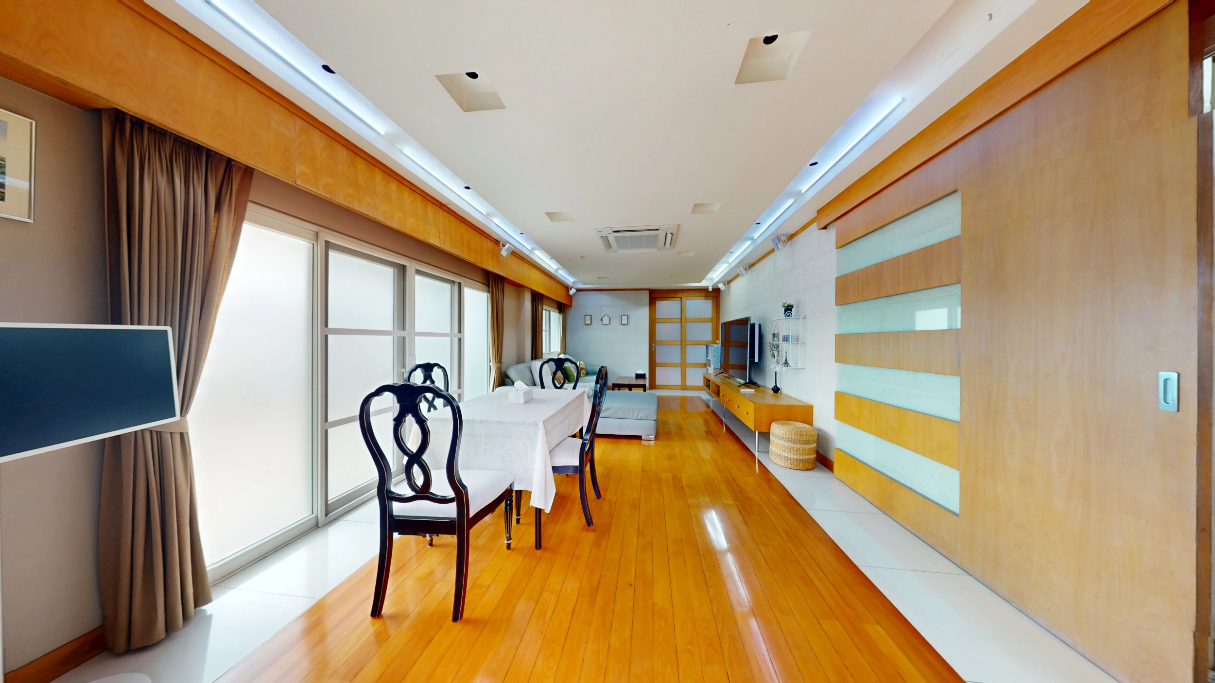 🏠 คฤหาสน์หรู เมืองทอง-แจ้งวัฒนะ    ติดถนนใหญ่ เลียบคลองประปา แจ้งวัฒนะ–เมืองทองธานี