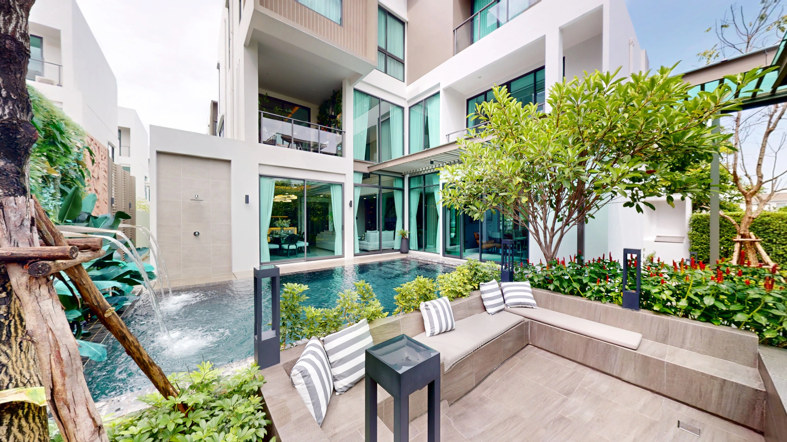 🏠 THE ONE Signature Bangna – Rama 9 โครงการบ้านเดี่ยว 3 ชั้น พร้อมลิฟต์ส่วนตัวทุกหลัง