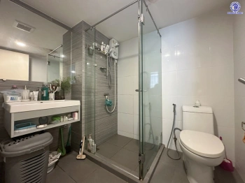 คอนโดมิเนียมมือสอง โครงการ ไนท์บริดจ์ พหลโยธิน-อินเตอร์เชนจ์ พื้นที่ใช้สอย 35.79 ตร.ม. ฟังก์ชัน 1 ห้องนอน 1 ห้องน้ำ ทำเลดีเชื่อมต่อถนนพหลโยธิน, ถนนแจ้งวัฒนะ ใกล้รถไฟฟ้าสายสีเขียว "สถานีพหลโยธิน 59" และจุดขึ้นทางด่วน "อุตราภิมุข"