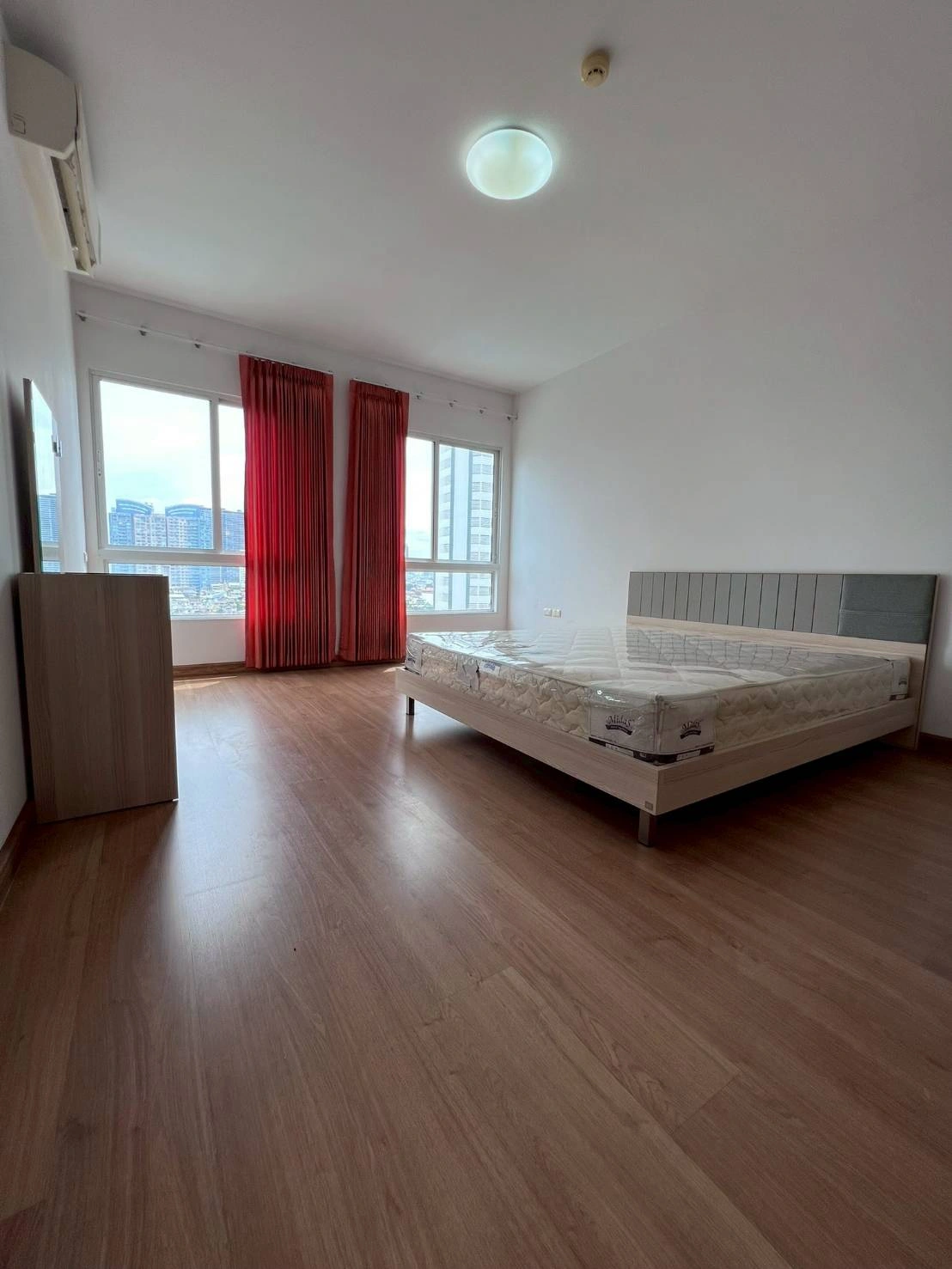 ขายคอนโดศุภาลัย ริเวอร์ รีสอร์ท เจริญนคร ริมน้ำเจ้าพระยา วิวหลักล้าน ทำเลสุดเยี่ยม เหมาะลงทุนและพร้อมอยู่