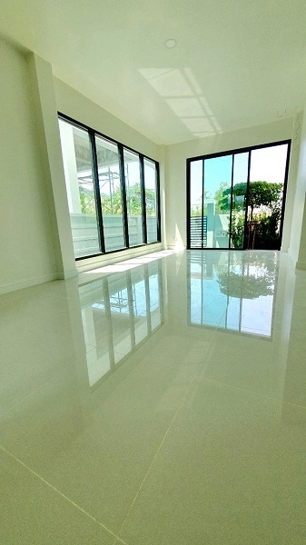 ให้เช่าโฮมออฟฟิศย่านบางนาใกล้ห้างเมกกา บางนา พื้นที่ 42ตรว 4 ห้องนอน3 ห้องน้ำ3  แอร์ จดทะเบียนบริษัทได้