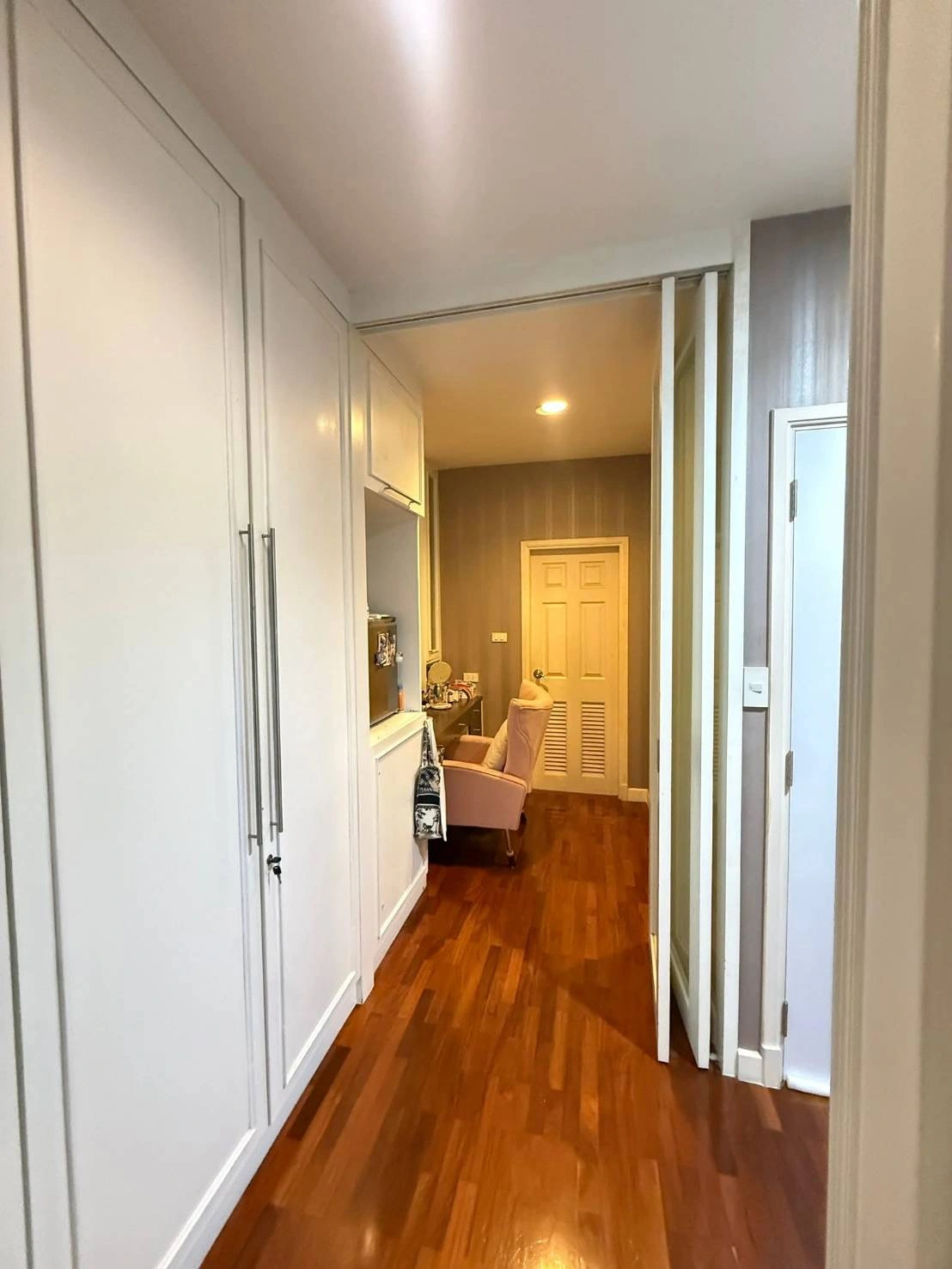 ขายบ้านทาวน์โฮมสุขุมวิท50 city plus sukhumvit ใกล้รถไฟฟ้าBTS อ่อนนุช พระรามสี่ 3ห้องนอน 4ห้องน้ำ บ้านสวยพร้อมอยู่ โครงการซิตี้ พลัส สุขุมวิท ปลอดภัย มี รปภ.ตลอด ใกล้จุดขึ้นลงทางด่วน ห้าง 0879074045