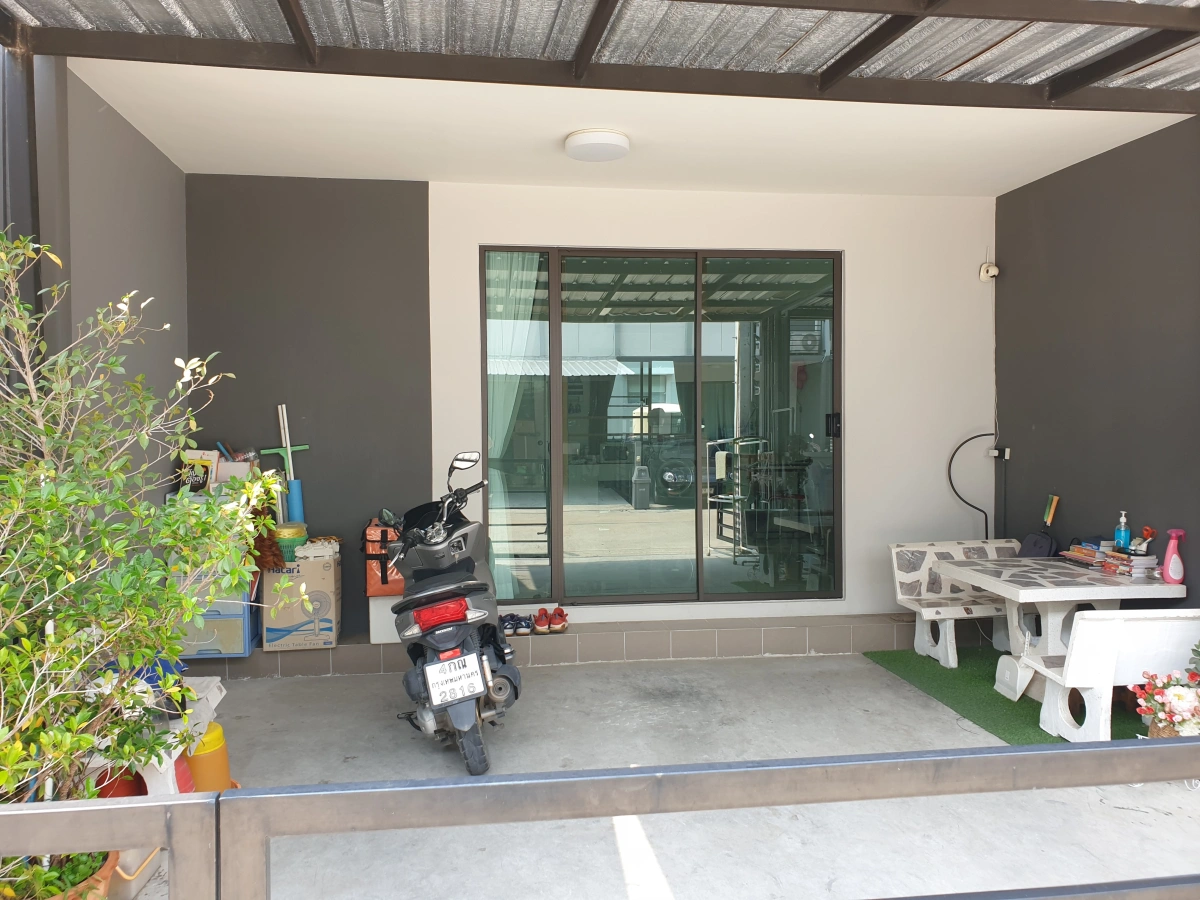 ขายทาวน์โฮม พลีโน่ ชัยพฤกษ- แจ้งวัฒนะ  3 ห้องนอน 2 ห้องน้ำ