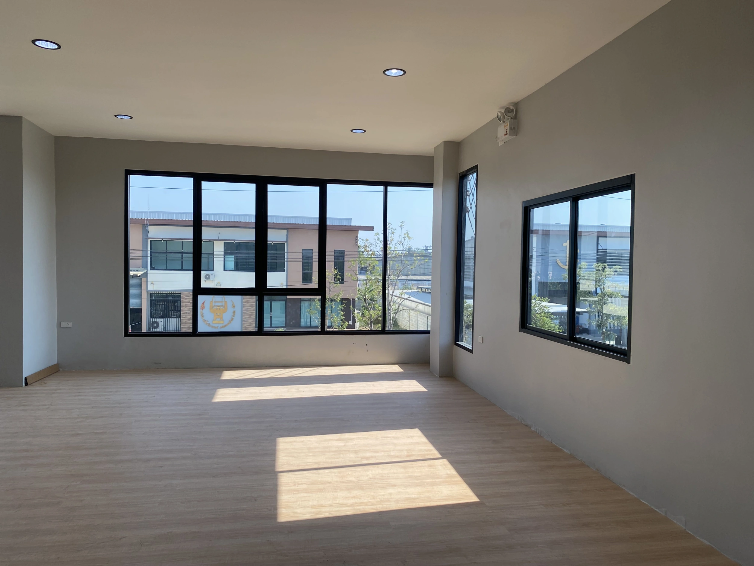 ขาย ให้เช่า โกดัง โรงงาน พร้อมออฟฟิศ ใกล้มอเตอร์เวย์บางใหญ่-กาญจนบุรี  @ศาลายา Park Factory 1 Type - A13