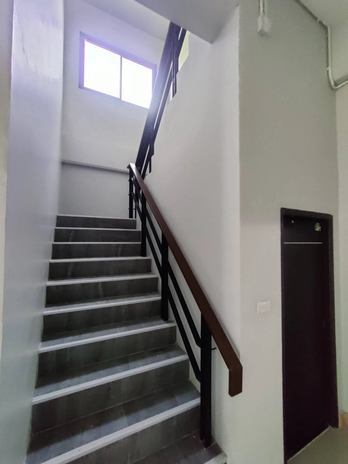 ให้เช่า-ขายโกดังพร้อมออฟฟิศ ทำเลดี สร้างใหม่ Park Factory 1 (A14)