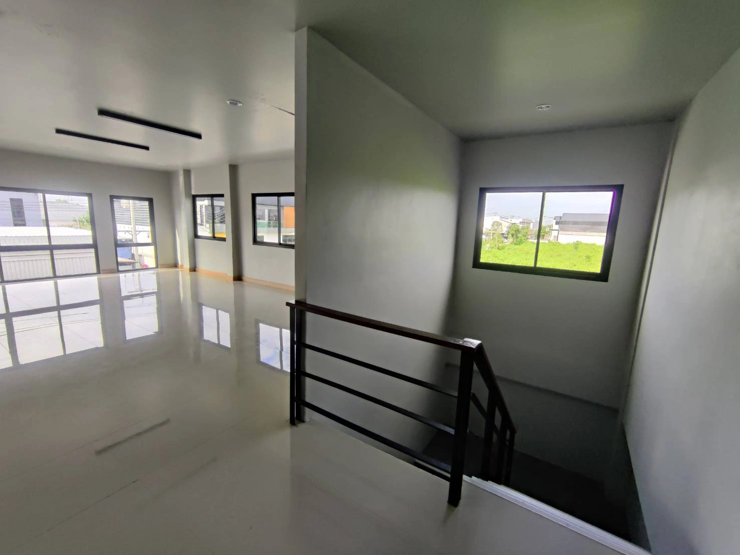 ให้เช่า-ขายโกดังพร้อมออฟฟิศ ทำเลดี สร้างใหม่ Park Factory 1 (A14)