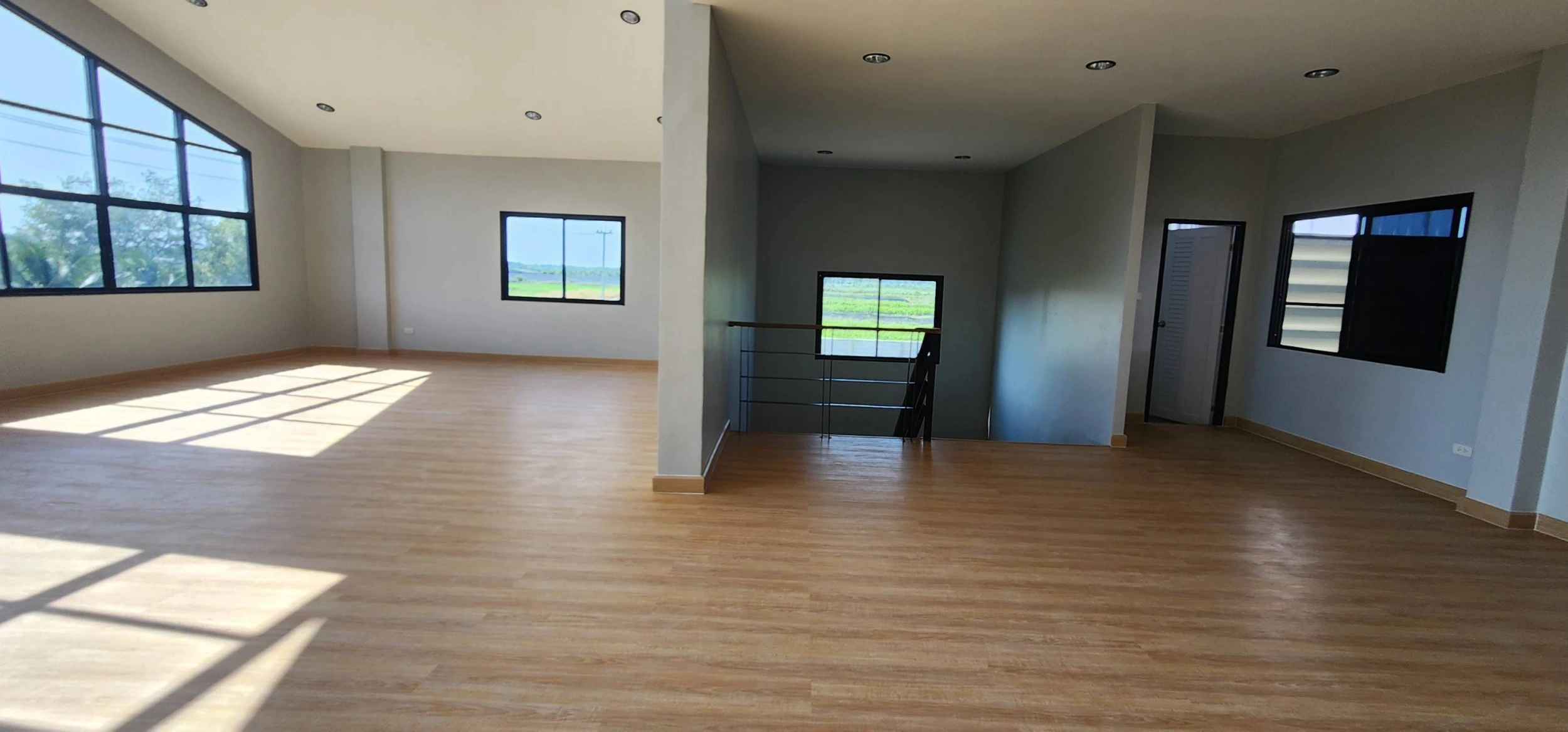 ขาย ให้เช่า โกดังพร้อมออฟฟิศ ทำเลดี สร้างใหม่ Park Factory 4 @นราภิรมย์ NA2