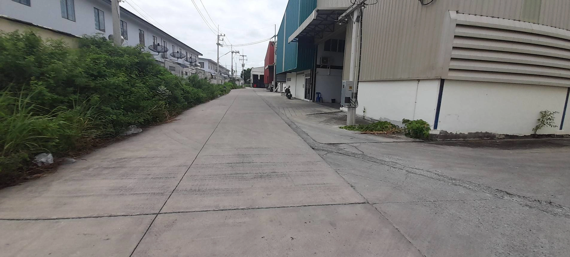 ให้เช่า โกดัง พร้อมออฟฟิศ Park Factory 6  @นิคมอุตสาหกรรมอมตะ ซิตี้  ชลบุรี C15 อมตะ