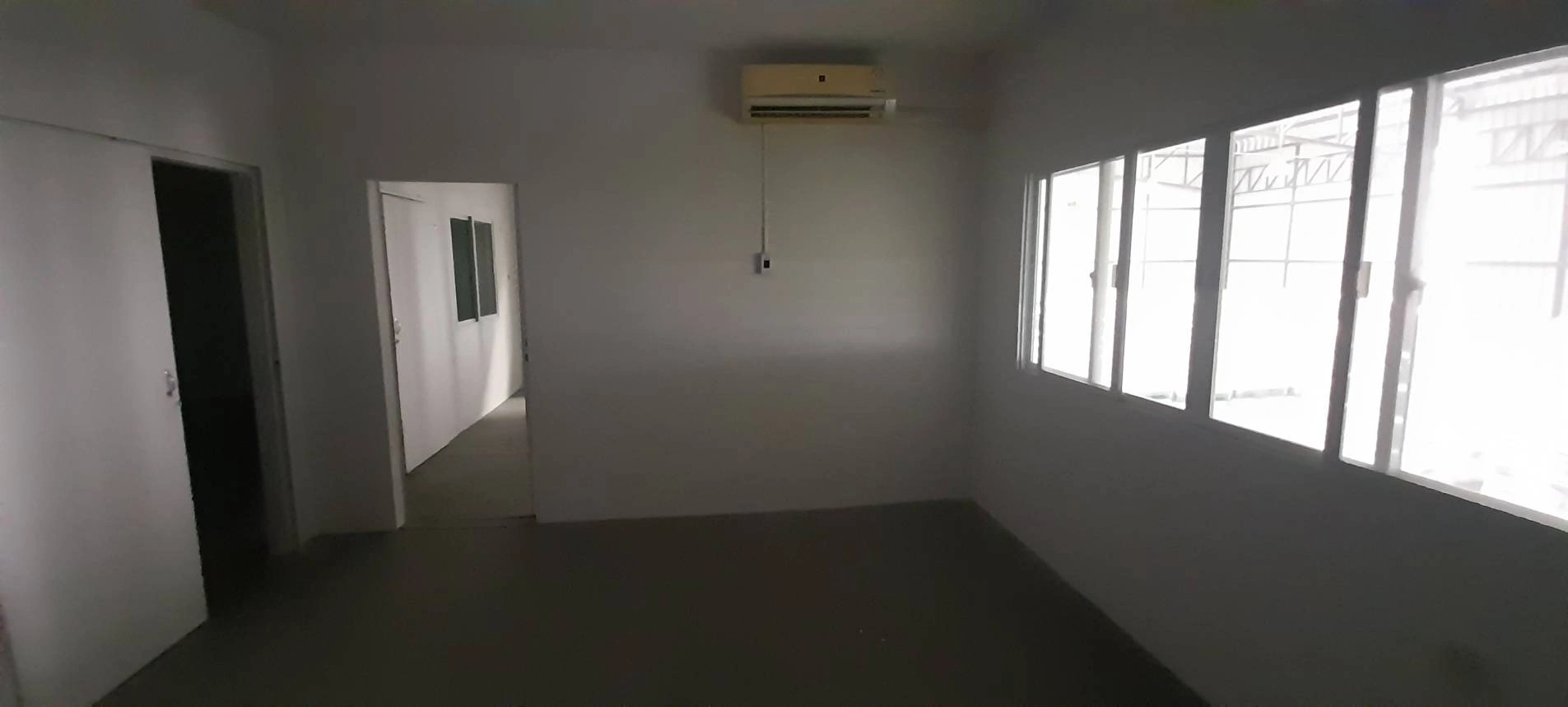 ให้เช่า โกดัง พร้อมออฟฟิศ Park Factory 6  @นิคมอุตสาหกรรมอมตะ ซิตี้  ชลบุรี C15 อมตะ