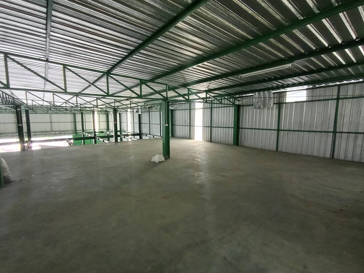 ให้เช่า โกดัง ซอย ศิริสุข 2 วงแหวนเซ็นเตอร์ กัลปพฤกษ์