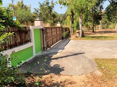 บ้านพร้อมที่ดินขนาดใหญ่ 1 ไร่ 3 งาน 97.9 ตารางวา (รวม 797.9 ตารางวา) ในตำบลจอหอ เมืองนครราชสีมา ราคา 15,000,000 บาท