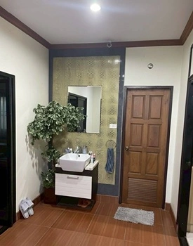 โฮมออฟฟิศ 3 ชั้น (รวมชั้นดาดฟ้า) เนื้อที่ 82 ตารางวา อ.บ้านบึง จ.ชลบุรี ราคา 15,500,000 บาท