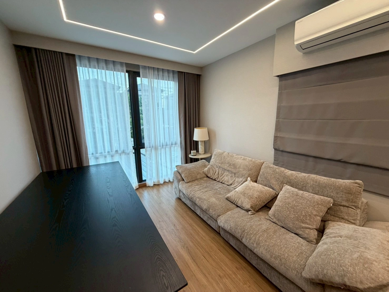 บ้านแฝด 3 ชั้น บ้านกลางเมือง ดิ อิดิชั่น โยธินพัฒนา BanklangMueng the edition Yothinpattana