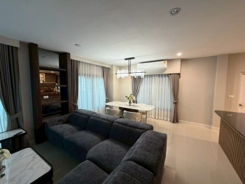 บ้านแฝด 3 ชั้น บ้านกลางเมือง ดิ อิดิชั่น โยธินพัฒนา BanklangMueng the edition Yothinpattana