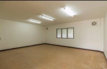 ให้เช่าบ้านเดี่ยว2ชั้นพหลโยธินใกล้เมเจอร์ รัชโยธินใกล้  BTS เสนานิคมพื้นที่ 200ตรวใช้สอย 280 ตรม3ห้องนอน6ห้องน้ำ 4  แอร์