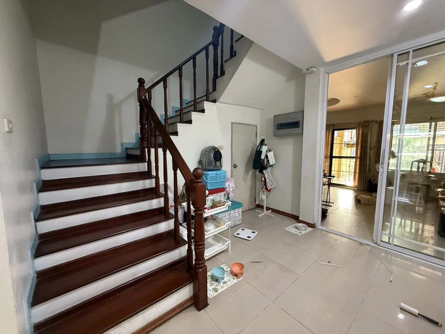 ขายด่วน ทาวน์โฮม 3 ชั้น สวนผัก-ตลิ่งชัน