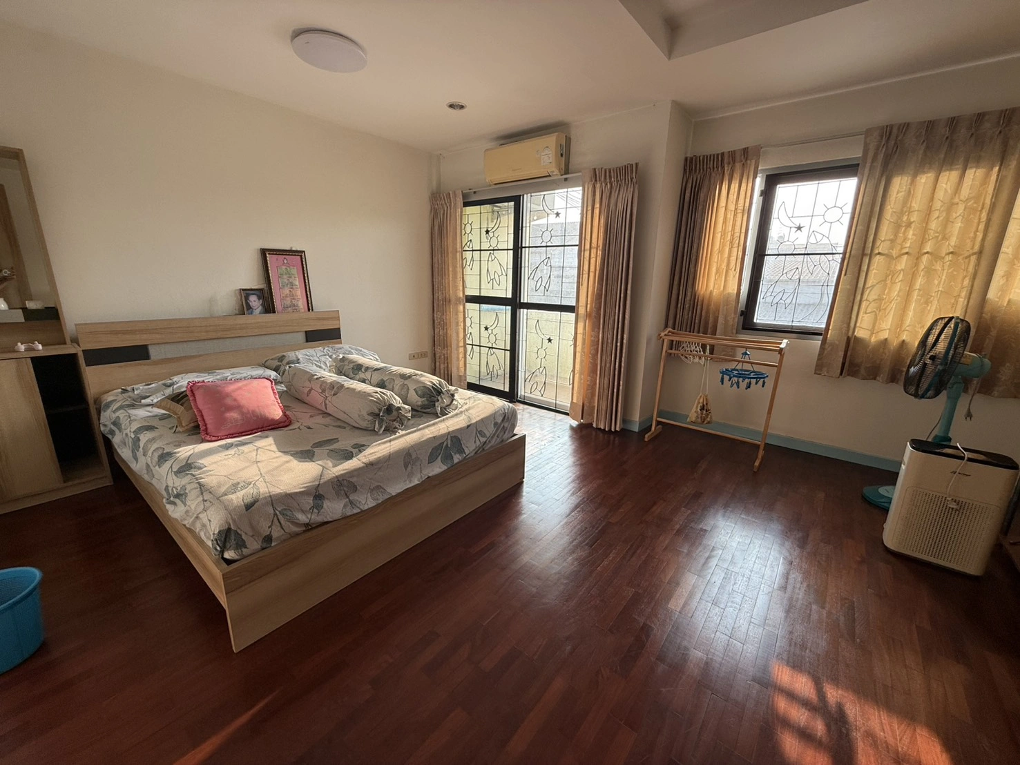 ขายด่วน ทาวน์โฮม 3 ชั้น สวนผัก-ตลิ่งชัน