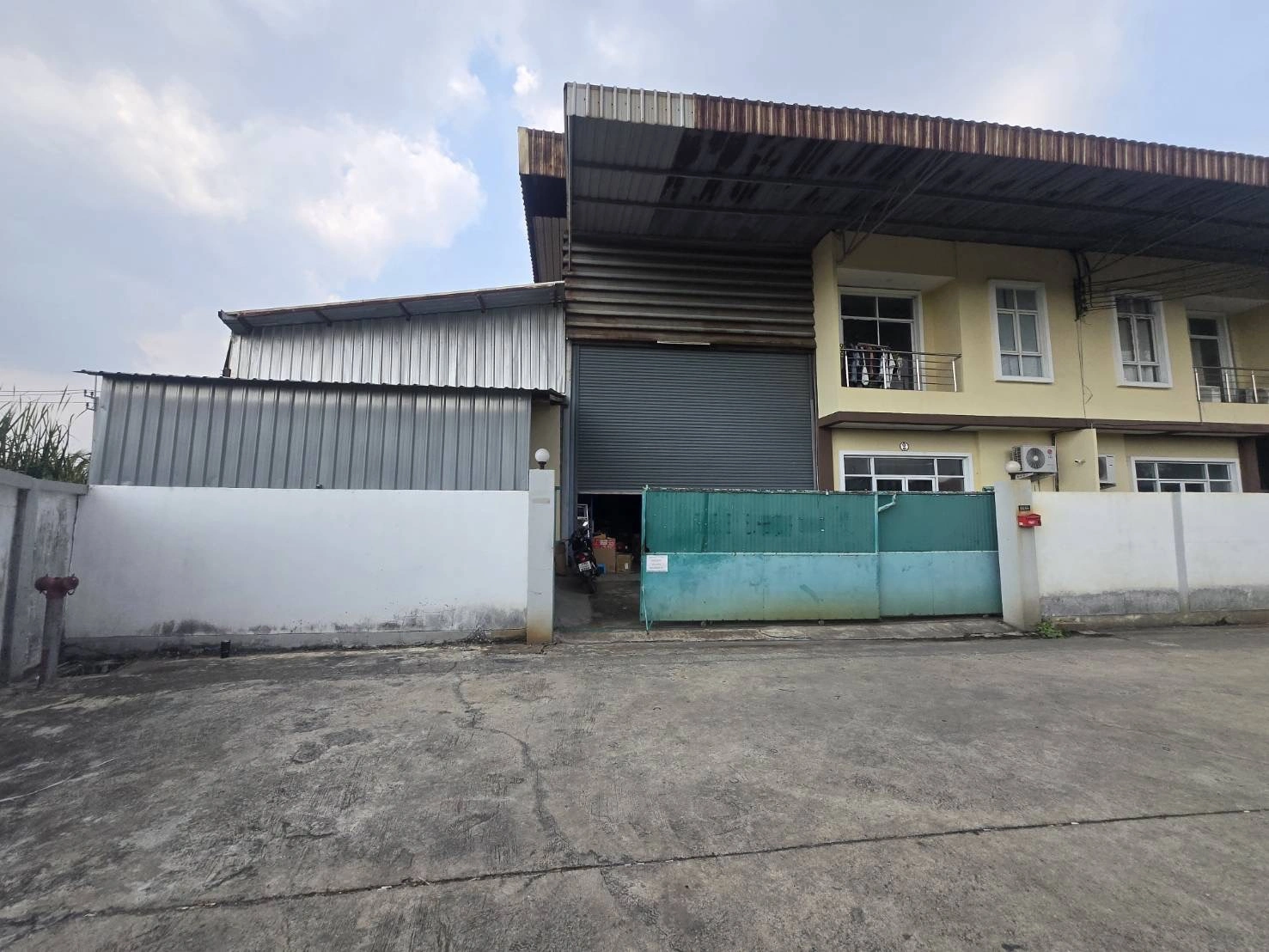 ขาย/ให้เช่า โกดัง โรงงานขนาด 160 ตร.ว. 1ไร่ พร้อมออฟฟิศ 2 ชั้น ตำบลนาดี เมืองสมุทรสาคร