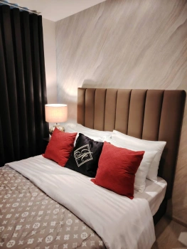 ขายคอนโดพร้อมอยู่ คอนโด ริธึ่ม สุขุมวิท 36-38 ใจกลางกรุงเทพ ตกแต่งพร้อมเข้าอยู่ะ