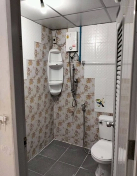 ขายด่วน คอนโด กรีนเพลส รอยัล พาร์ค ทำเลหน้าโรงเรียน ขนาด 31 ตรม.ชั้น 4 ห้องเย็นอยู่สบาย โทร 099-1961001