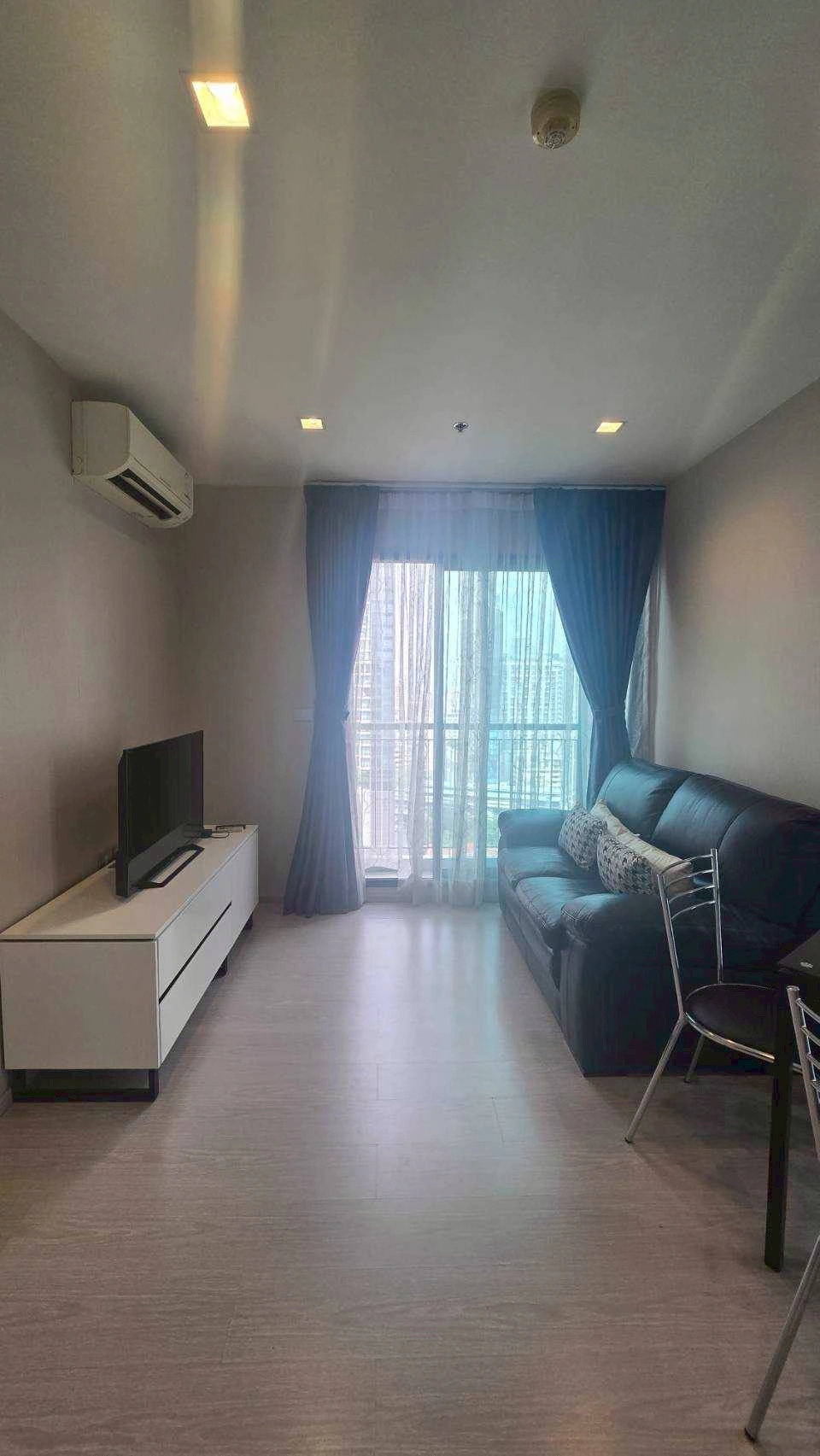 ให้เช่า*** คอนโด Rhythm Sukhumvit 36-38 ขนาด 49 ตร.ม. ชั้น 22