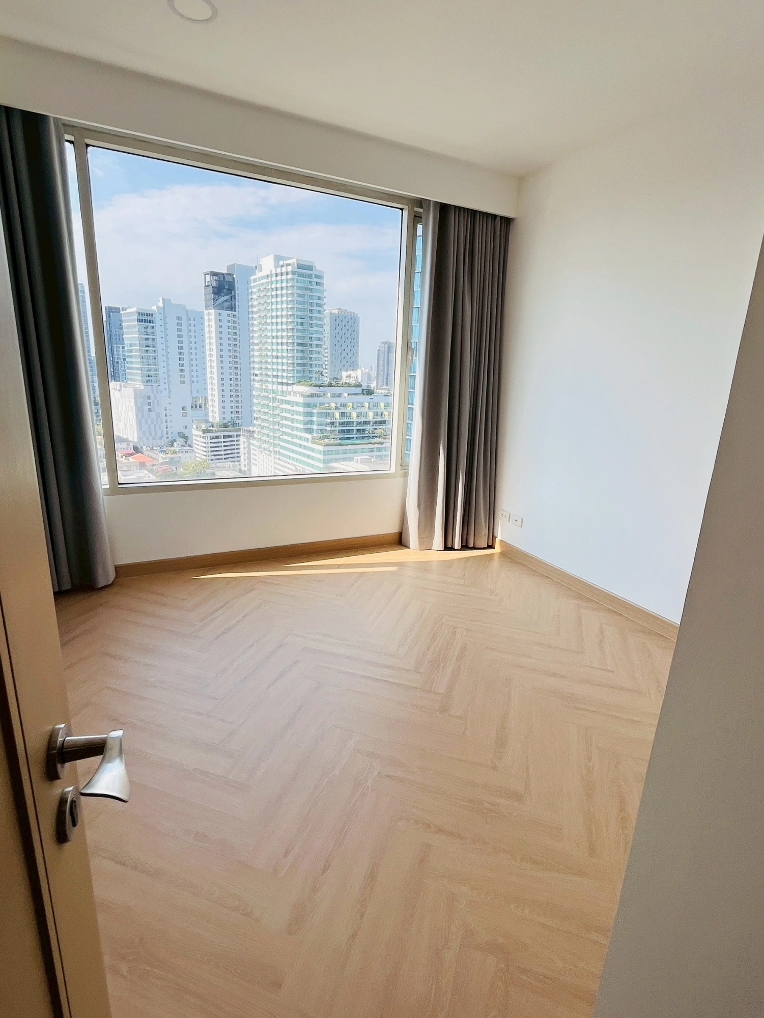 ขาย*** Hampton Thonglor 10 - แฮมป์ตัน ทองหล่อ 10