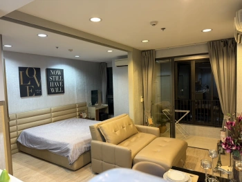 IDEO Q Ratchathewi {Fully Furnished}