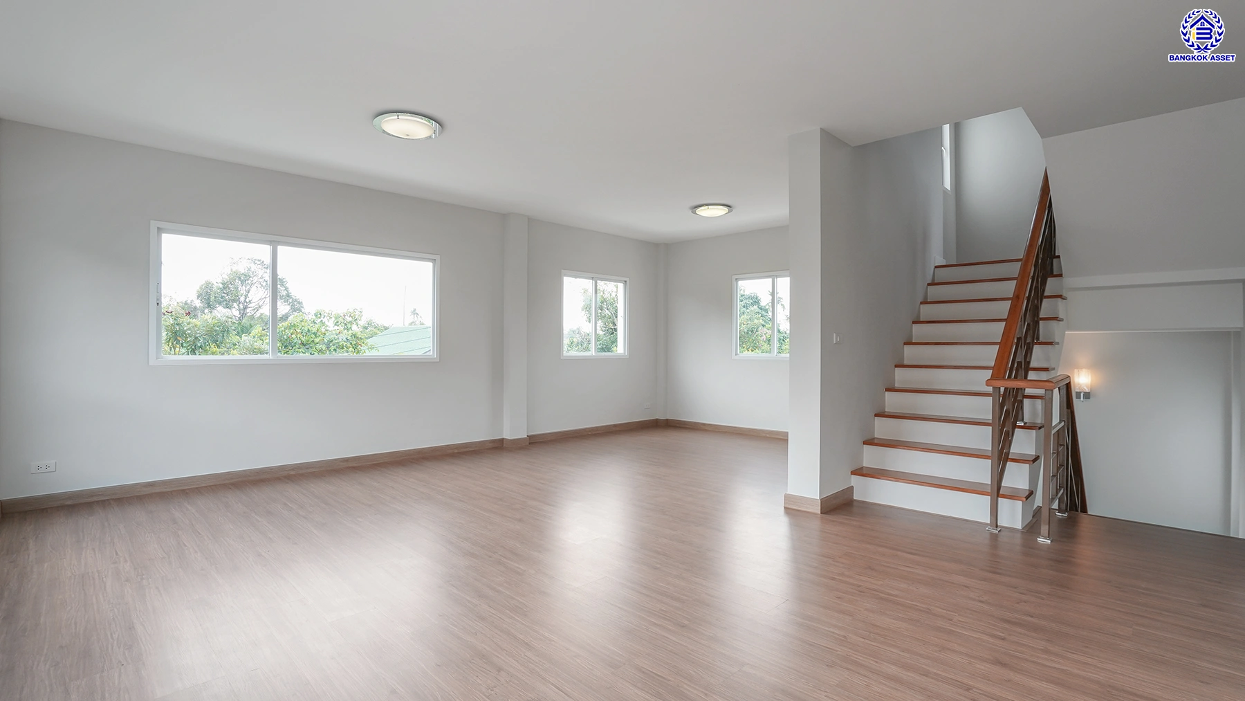 บ้านรีโนเวทใหม่ โครงการ คาซ่าพรีเมี่ยม ราชพฤกษ์-พระราม5 บ้านเดี่ยวหลังใหญ่ 3 ชั้น แบรนด์ Q.House เนื้อที่ 59.8 ตร.ว. พื้นที่ใช้สอย 249.22 ตร.ม. ดีไซน์ตอบทุกไลฟ์สไตล์ 3 ห้องนอน 4 ห้องน้ำ จอดรถได้ 2 คัน ใกล้ตลาดเจ้าพระยา, เดอะวอล์ค, ร.ร.เตรียมอุดมศึกษาฯ เซ็นทรัลเวสต์เกตและรถไฟฟ้า "สถานีบางพลู"